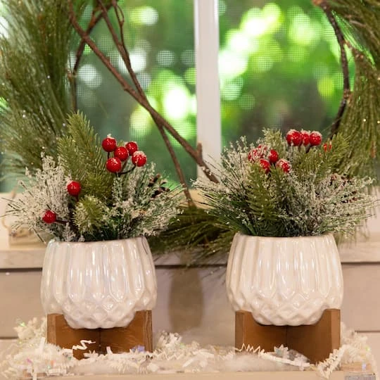 Christmas Mix In 4" Ceramic Cupcake On Stand Set 6 Christmas Mix In 4" Ceramic Cupcake On Stand Set - Image 4