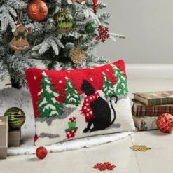 Glitzhome® Hooked Christmas Cat Pillow -Michaels Shop D652355S 2
